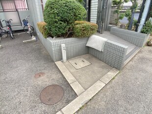 カーサ山野の物件外観写真